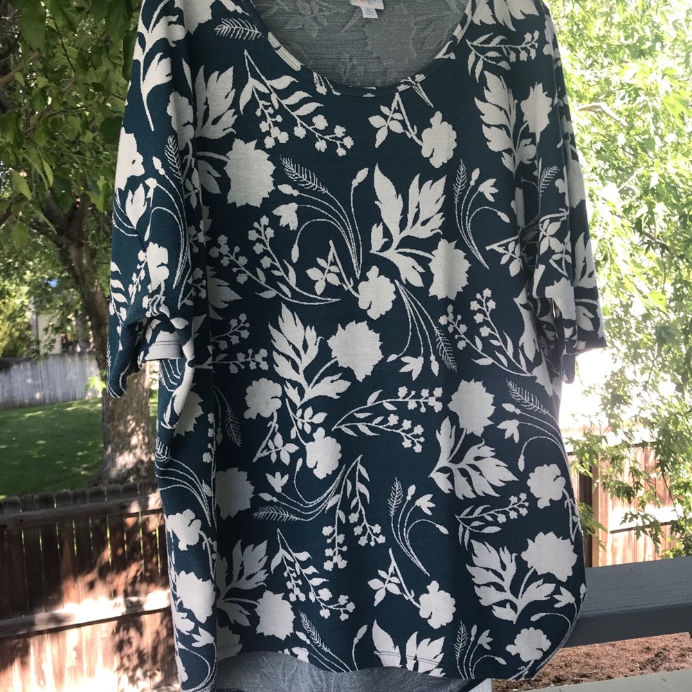 Lularoe Irma, teal and white